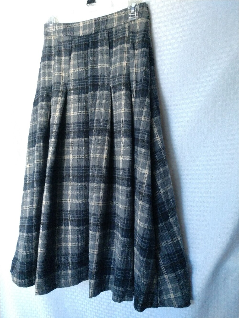 Dazy Skirt Gray Plaid Loose Pleats Academia Fall Autumn Winter Medium